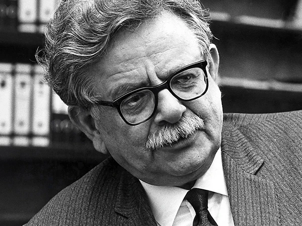 Elias Canetti.