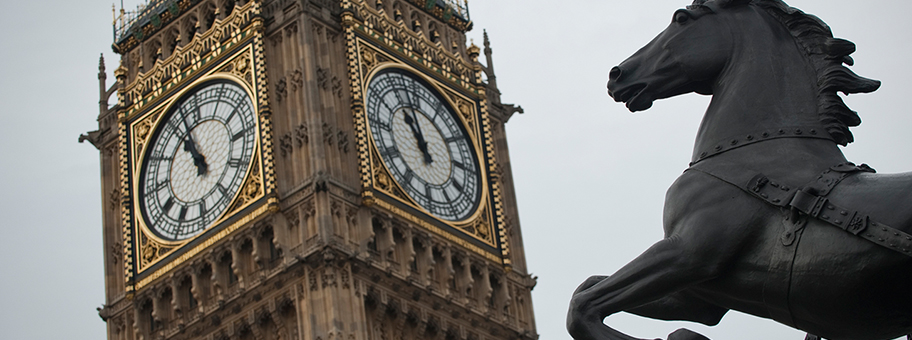 Man kann festhalten, dass ein Brexit kapitalistisch wenig Sinn macht und die Argumente für das Verlassen der Union häufig sehr offen rassistisch geführt werden – was allerdings kein Argument für Bremain ist.