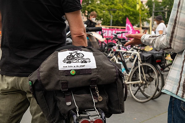 Fahrraddemo gegen den Ausbau der Autobahn A39 und A2, 5. Juni 2021.