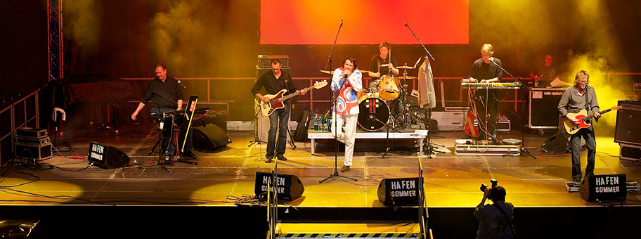 Konzert-Foto von Fehlfarben beim Würzburger Hafensommer am 7. August 2010.