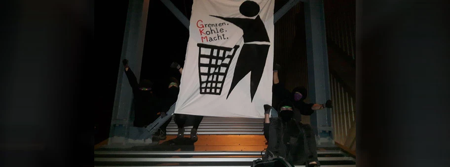 Aktivist*innen blockieren Grosskraftwerk Mannheim