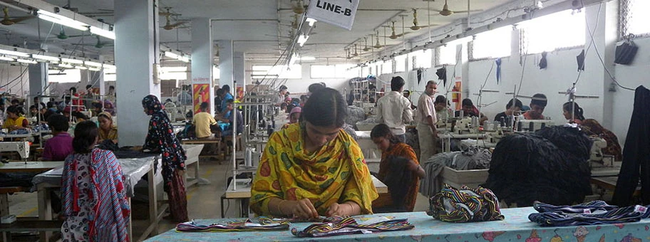 Kleiderfabrik in Bangladesch, Juli 2011.