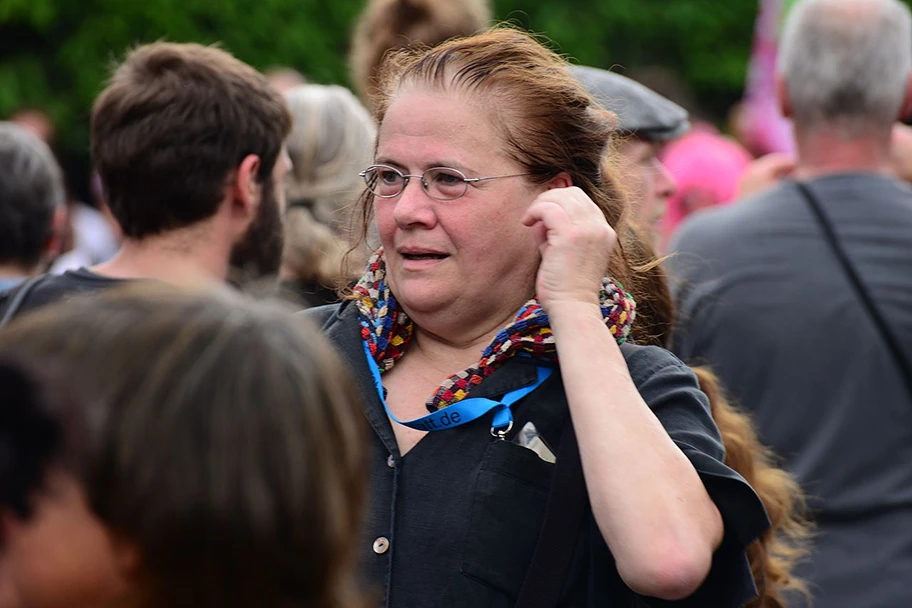 Jutta Ditfurth bei der G7-Gegendemo in Garmisch-Partenkirchen am 6. Juni 2015.