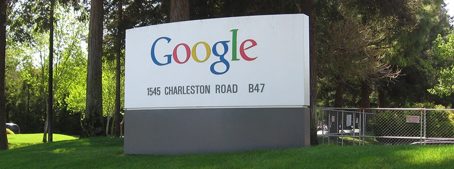 Google-Schild im Silicon Valley.
