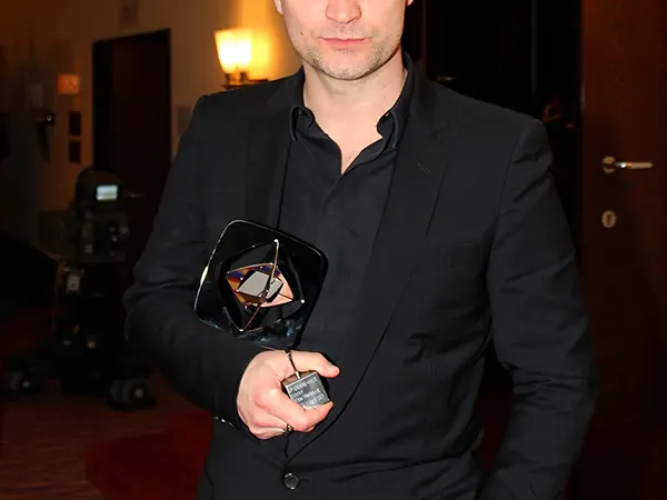 Der deutsche Schauspieler Mišel Matičević spielt in dem Film Exil die Rolle des Pharmaingenieur Xhafer.
