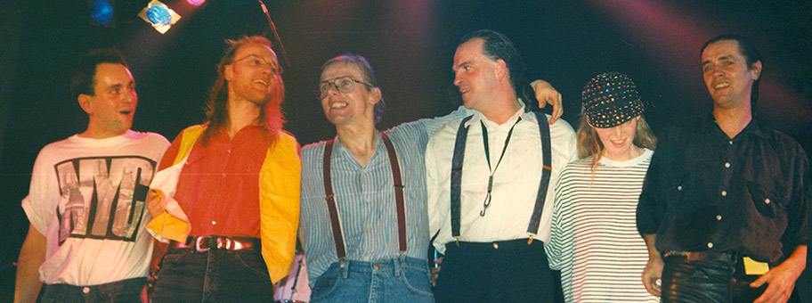 Foto der Band «Gundermann & Seilschaft». Aufgenommen im Kesselhaus der Kulturbrauerei Berlin, 1993.