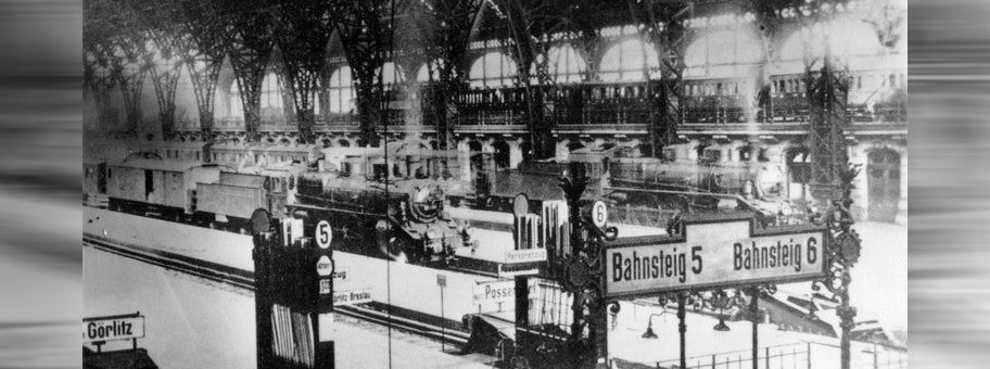Hauptbahnhof Dresden, 1920.