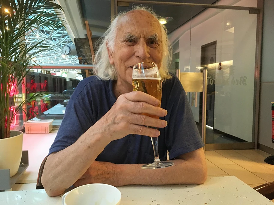 «Es ist unmöglich geworden zu betrügen. Marx konnte das nicht vorhersehen. Entsprechend sind auch die Mittel des Widerstands heute andere»: Henri Simon in Paris.