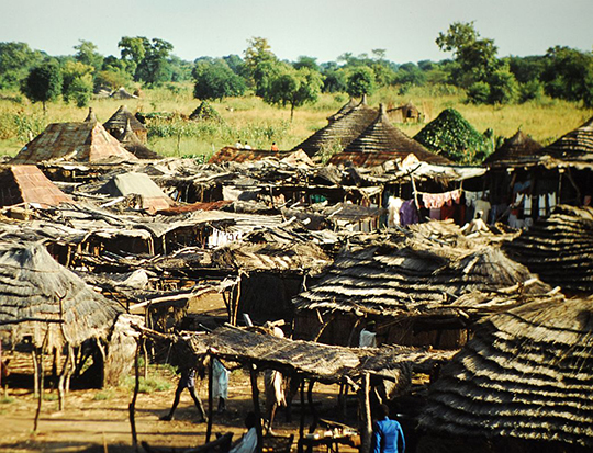 Huts_outside_Wau,Sudan_1.jpg