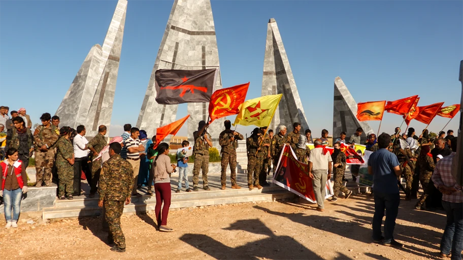 Mitglieder des International Freedom Battalion (IFB) in in Kobanê, Rojava.