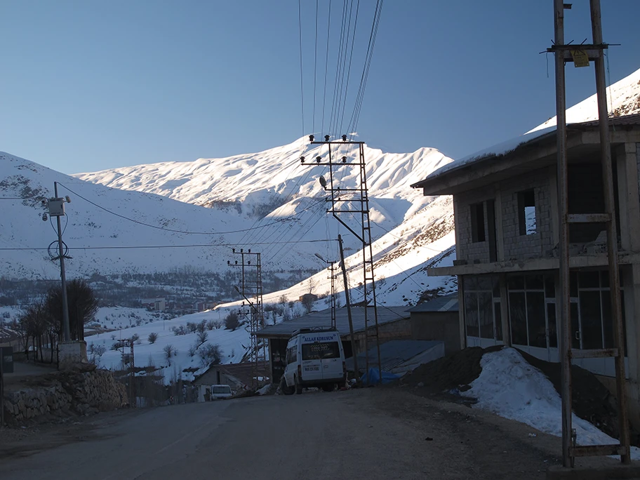 Gedreht wurde in Bahçesaray in Ostanatolien.