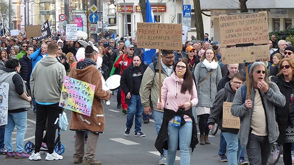 Querdenker Demo in Frankfurt am Main, März 2022.