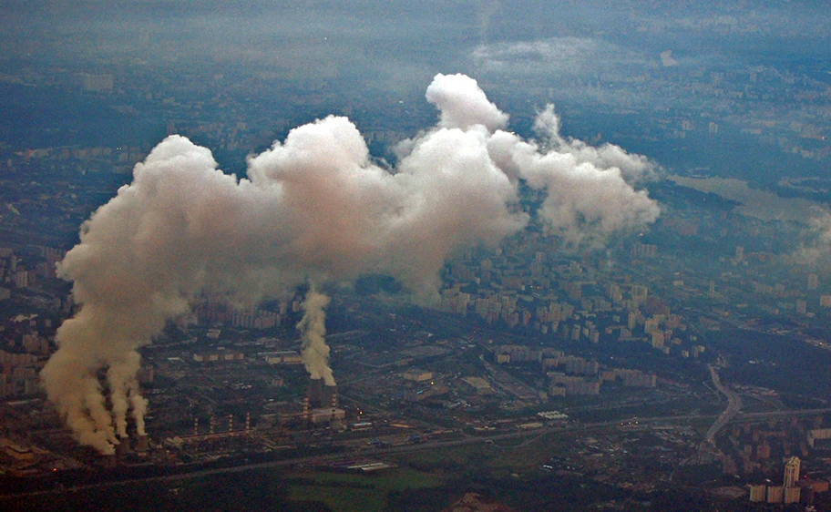 Industriegelände in Dolgoprudny, Russland.