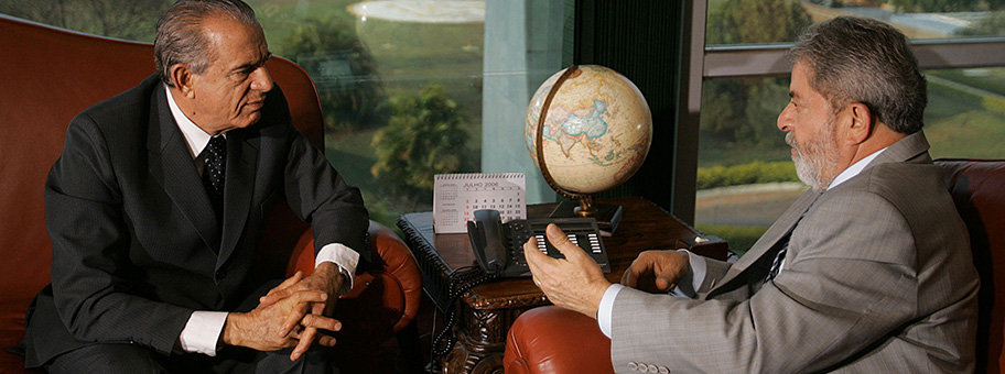 Der ehemalige Präsident von Brasilien, Lula da Silva (rechts) mit Iris Rezende Machado, Bürgermeister der Stadt Goiânia.