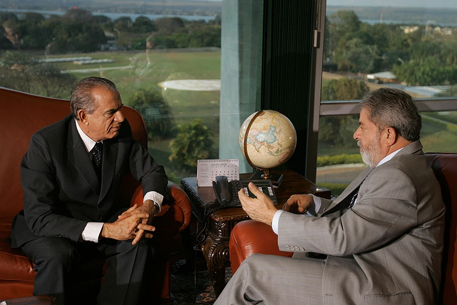 Der ehemalige Präsident von Brasilien, Lula da Silva (rechts) mit Iris Rezende Machado, Bürgermeister der Stadt Goiânia.