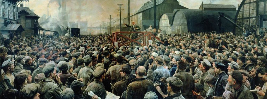 Lenin auf dem Areal der Putilov-Fabrik in Petrograd, Mai 1917.