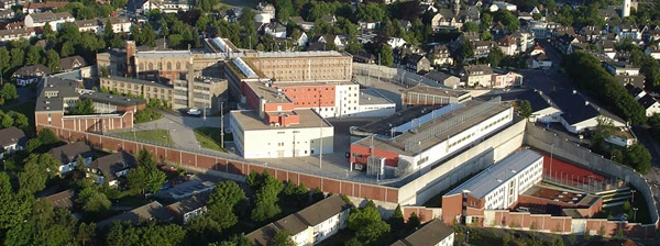 Luftaufnahme der Justizvollzugsanstalt Remscheid.