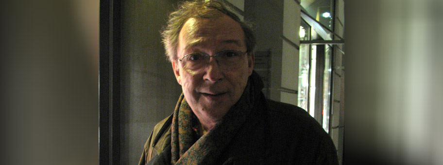 Der deutsche Schauspieler Jaecki Schwarz spielt in seinem Filmdebut die Rolle des Gregor Hecker.