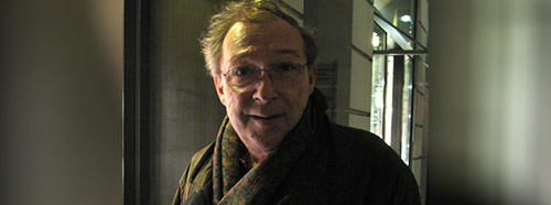 Der deutsche Schauspieler Jaecki Schwarz spielt in seinem Filmdebut die Rolle des Gregor Hecker.