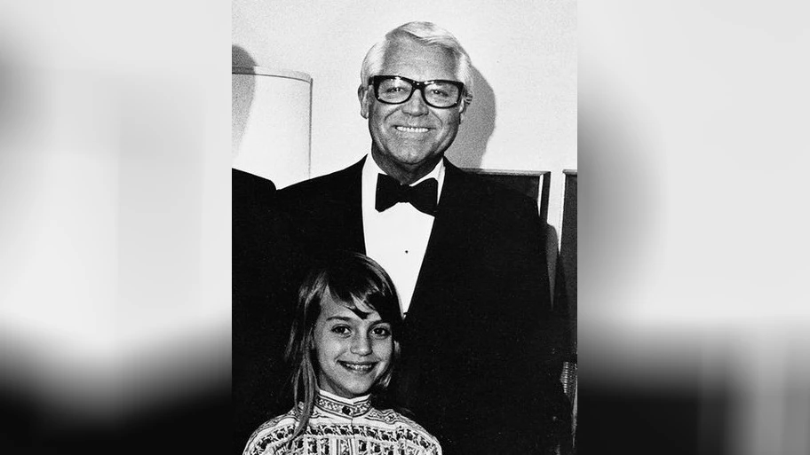 Cary Grant spielt in dem Film den Regierungsagenten Devlin.