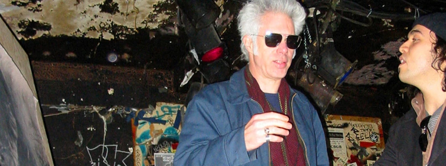 Jim Jarmusch im CBGB's in New York am 30. November 2003.