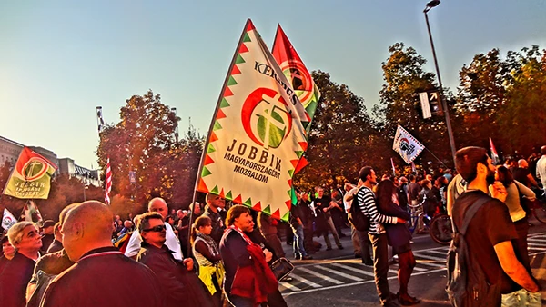 Demonstration von Jobbik-Anhängern am 23. Oktober 2012 in Budapest.