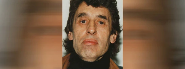 Der deutsche Schauspieler Jörg Pleva spielt im Film die Rolle eines Kanditaten der Spielshow.