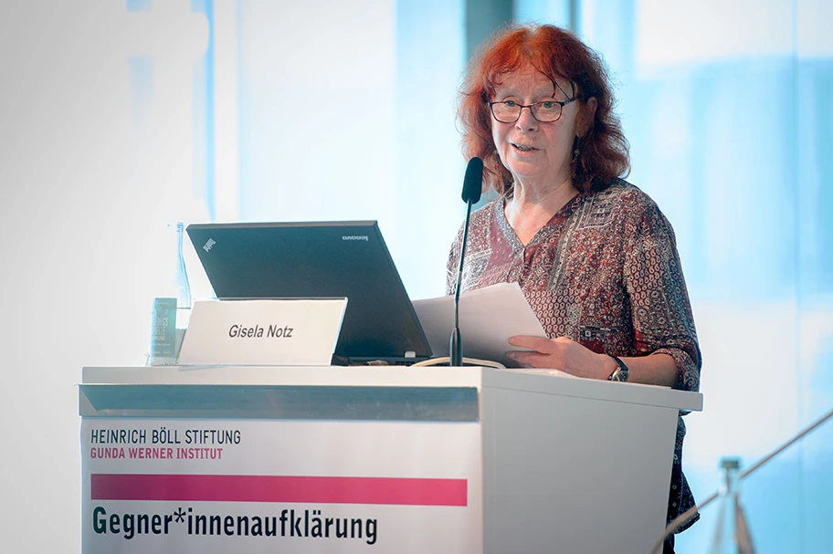 Dr. Gisela Notz, Sozialwissenschaftlerin und Historikerin, Berlin).