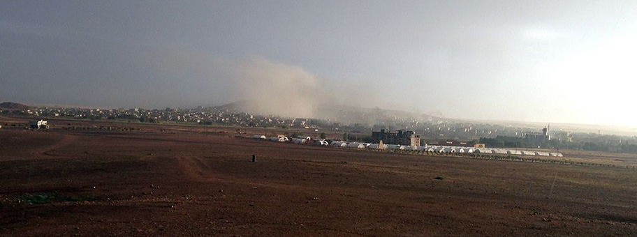 Bombardierung von IS-Stellungen in der syrischen Stadt Kobane durch die US-Luftwaffe am 16. Oktober 2014.