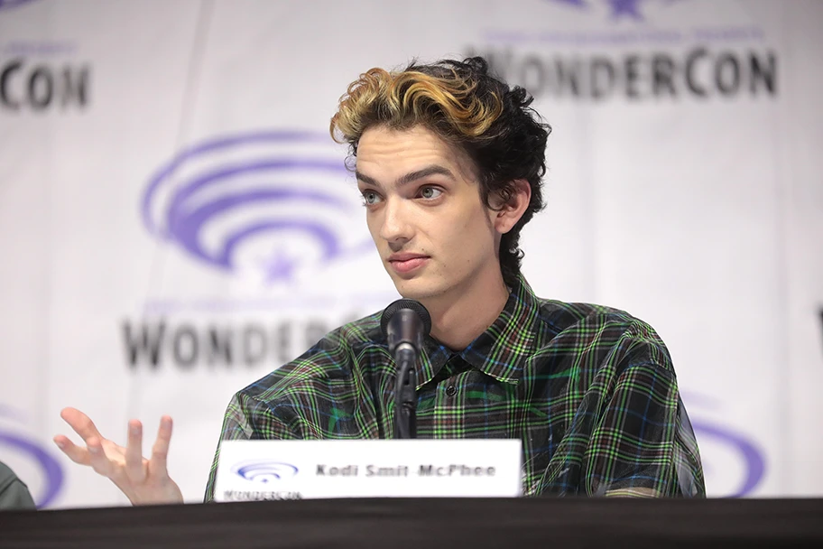 Kodi Smit-McPhee an der WonderCon 2019.