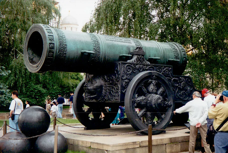 Historische Kanone im Kreml von Moskau.