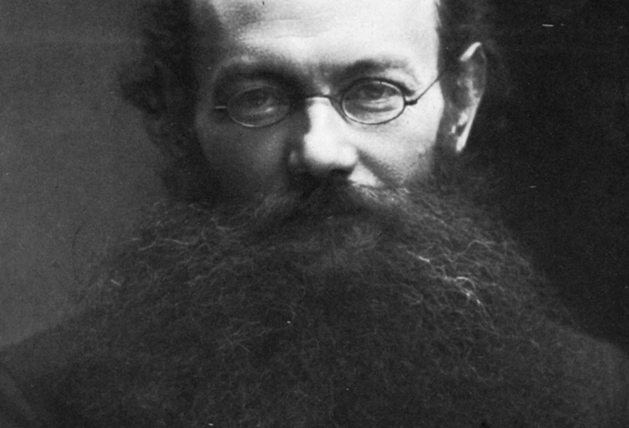 Der russische Schriftsteller, Geograph und Anarchist Pjotr Alexejewitsch Kropotkin.