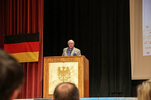 Klaus Gebhardt auf dem Landesparteitag der AfD in Arnstadt am 9. April 2016.