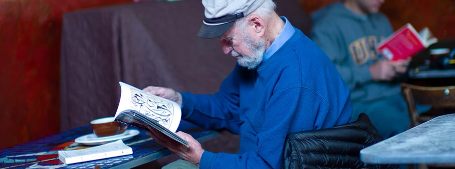 Lawrence Ferlinghetti im Caffe Trieste in San Francisco, Juli 2012.