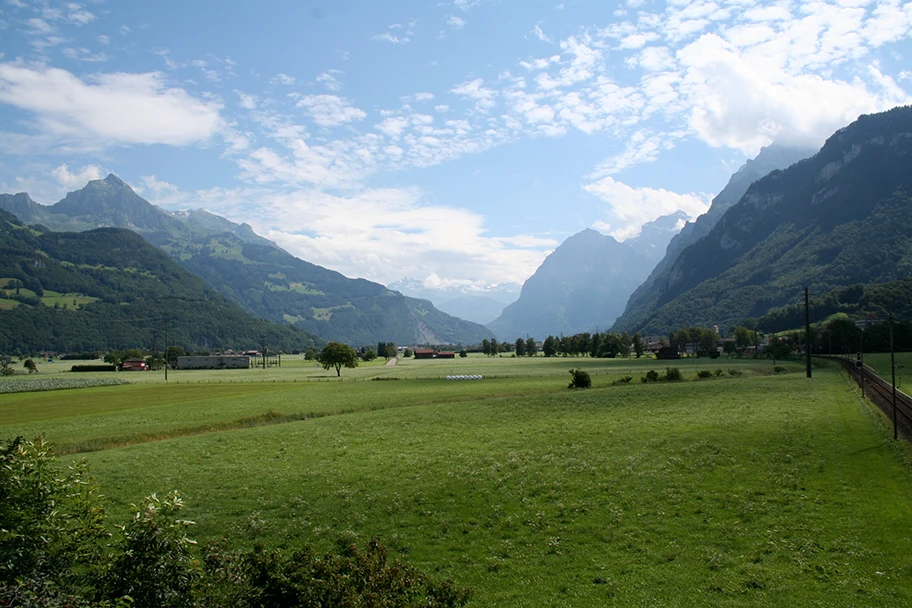 Das Linthtal Richtung Süden.