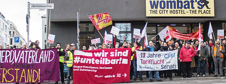 Protestaktion gegen die Arbeitsbedingungen im Wombat´s City Hostel.