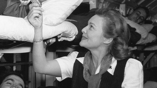 Die britische Schauspielerin Madeleine Carroll spielt in dem Film die Rolle von Pamela.