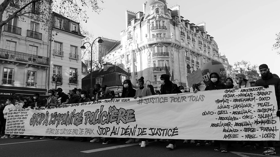 Demonstration gegen das neue Sicherheitsgesetz am 28. November in Paris.