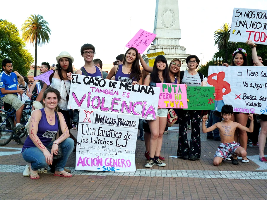 Demonstration gegen Männergewalt in Buenos Aires, Argentinien.