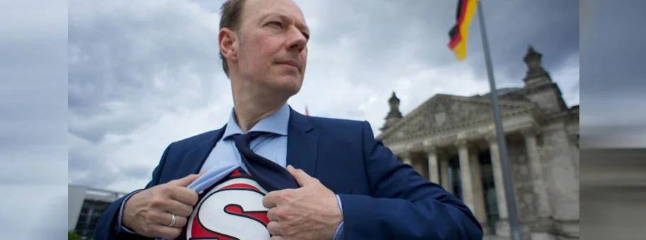 Martin Sonneborn als Super-Martin in 