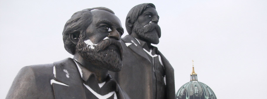 Berlin, Marx-Engels-Forum.