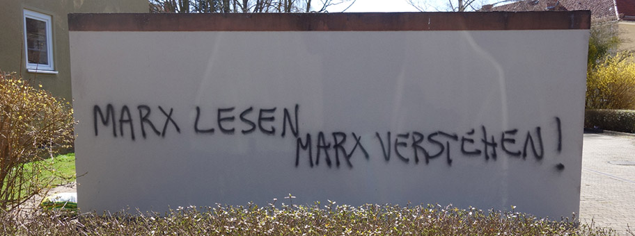 Graffito an Göttinger Garagenwand.