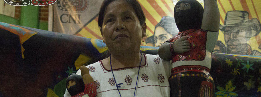 Indigena an der Konferenz des Congreso Nacional Indígena, 2018.