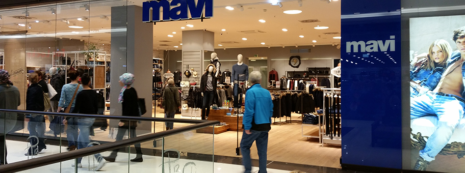 Mavi Jeans Store im LP12 Mall of Berlin.