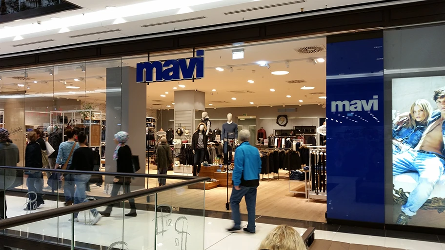 Mavi Jeans Store im LP12 Mall of Berlin.