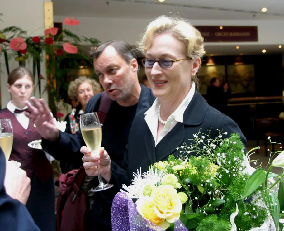 Die US-amerikanische Schauspielerin Meryl Streep (hier 2004 in St. Petersburg) spielt in dem Film die Rolle der New Yorker Autorin Susan Orlean.