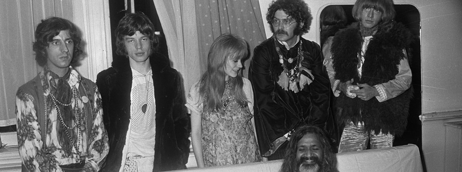 Amsterdam im September 1967. Michael Cooper, Mick Jagger, eine schwangere Marianne Faithfull, Al Vandenberg und Brian Jones.