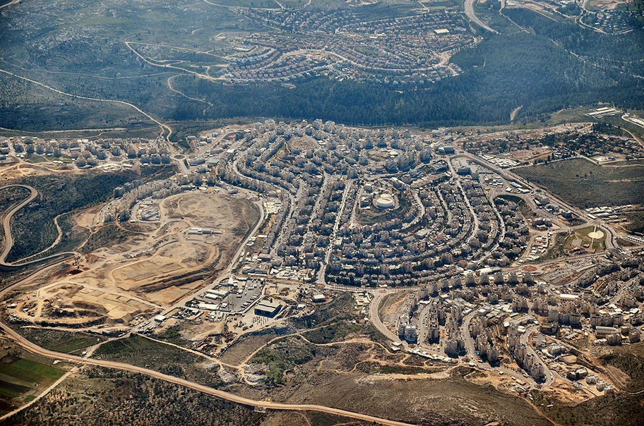 Ein verkehrtes Beispiel für eine „Ich-Schwäche“. Israelische Siedlung in Modi'in Illit im besetzten Gebiet des Westjordanlands.