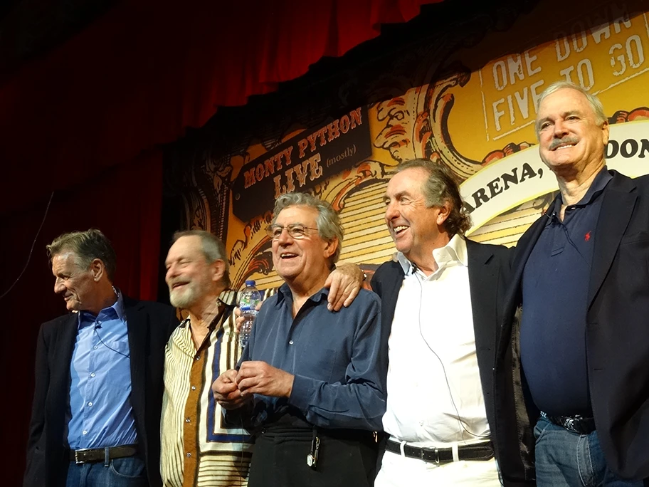 Die  Monty Python Truppe im Juni 2014.