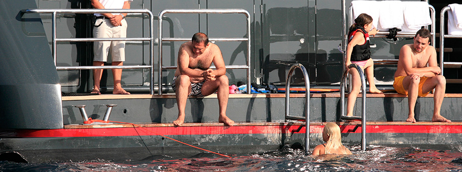 Swimming-Pool auf der Luxus-Yacht «Robusto», Cayman Islands.